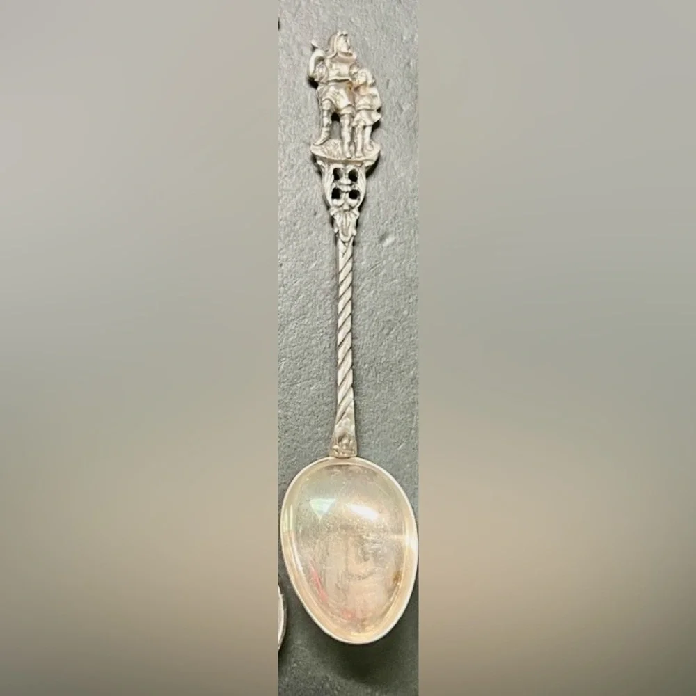 Vintage Collectors Souvenir Spoon from the Netherlands